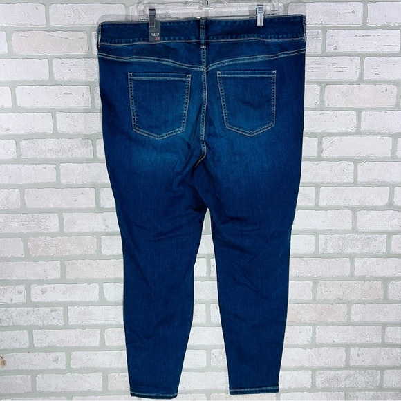 Torrid NWT Jegging Supersoft High Rise Jeans in Blue Grotto Wash Size 22 - Picture 6 of 10